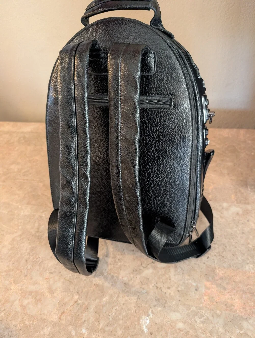 Alien VS Predator PVC Xenomorph Shaped Purse Sci-fi Backpack Black 3D Creepy
